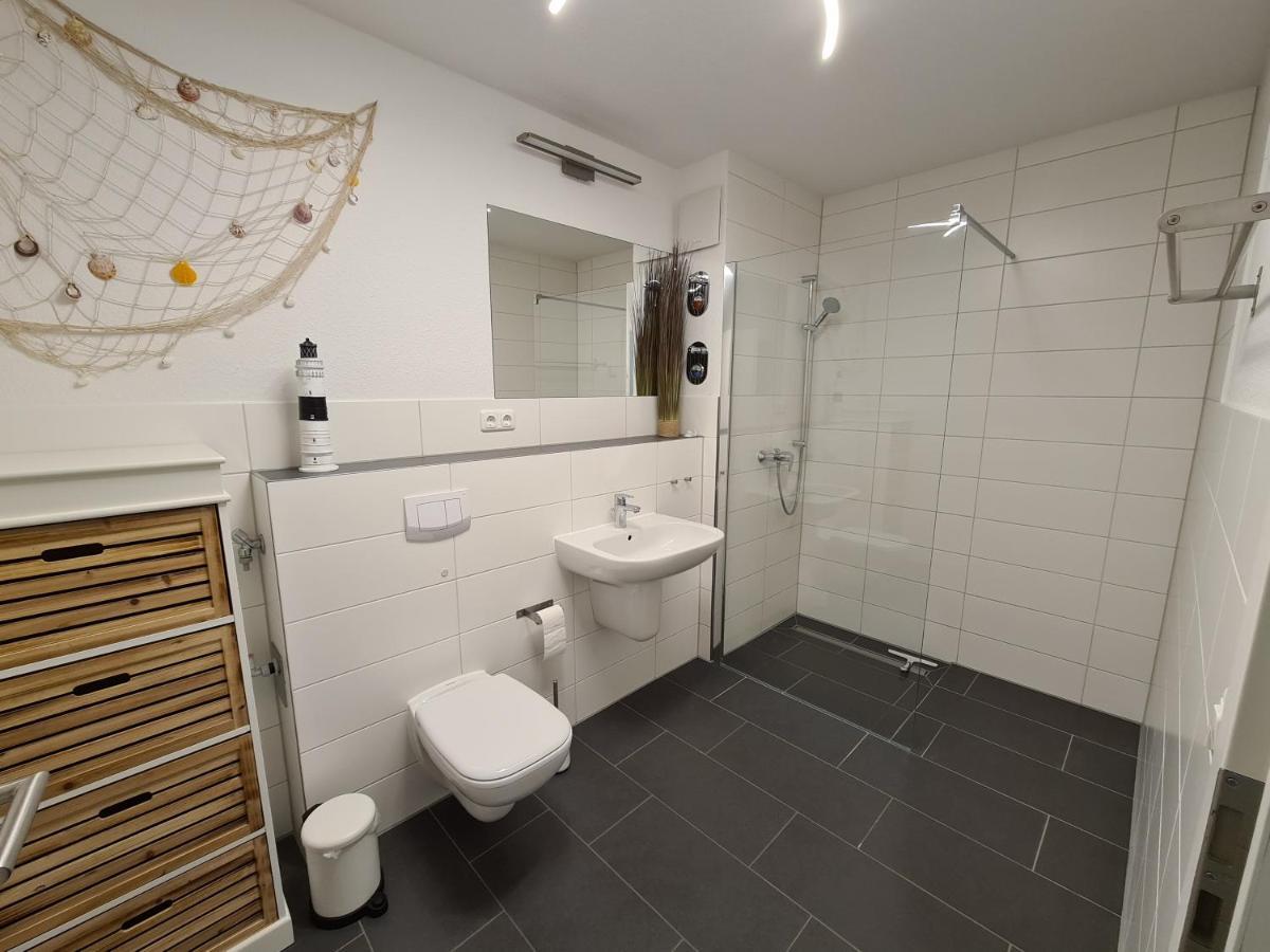 Apartment Ihr Ostseedomizil, Im Ortskern Von Kellenhusen, Strandnah Und Mittendrin Kellenhusen